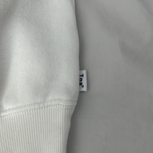 TNA aritzia crop fleece - Picture 4 of 5